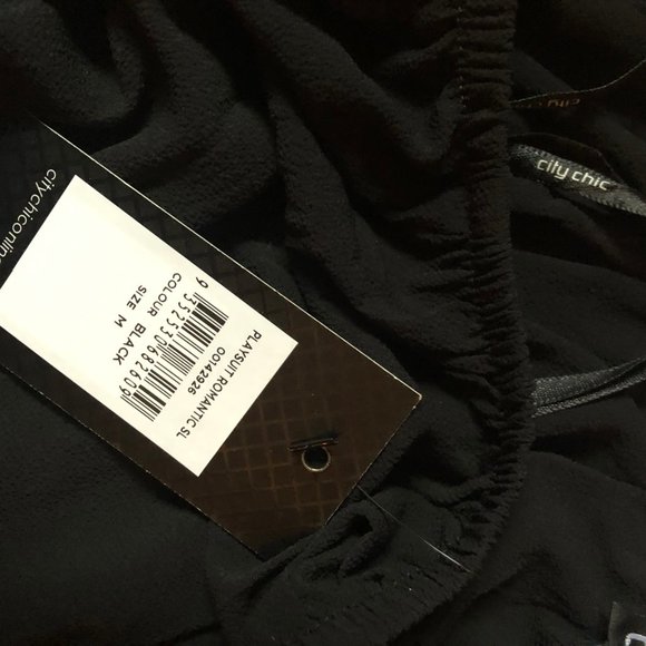 City Chic Off Shoulder Romper - Picture 3 of 4